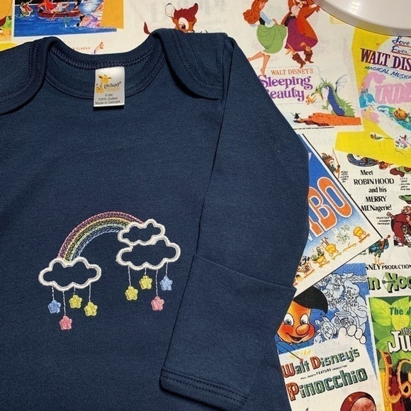 💙🌈BRAND NEW💙Infant Gown - Picture 2 of 3